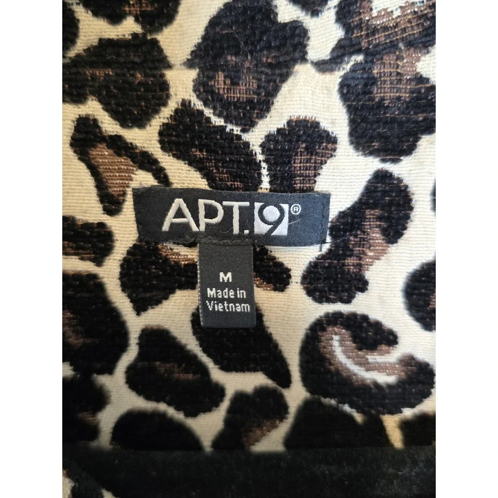 APT.9 Leopard Print Button-Up Jacket Women's SZ MEDIUM Stylish Warm Elegant Coat